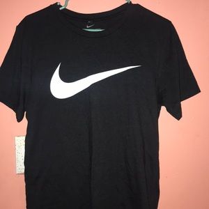 Nike tee